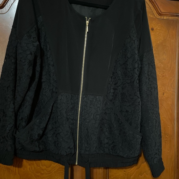 Spring jacket - Picture 5 of 5